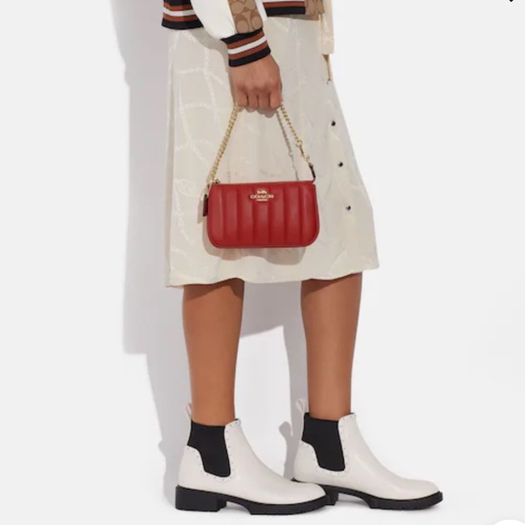 Coach Nolita 19 With Chain With Linear Quilting Wallat Wristlet Red C8302 - Picture 1 of 10